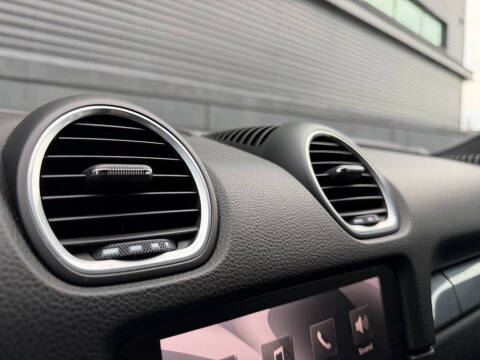 2023 Porsche 718 Cayman S