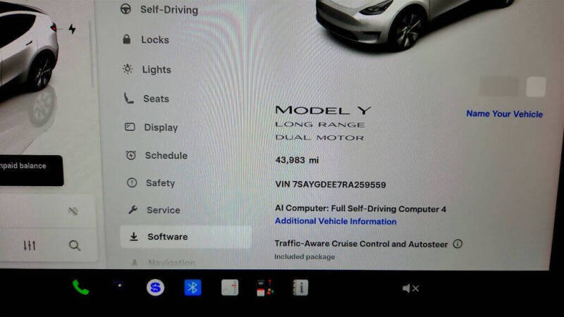 2024 Tesla Model Y Long Range