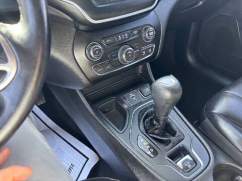 2021 Jeep Cherokee Latitude Plus