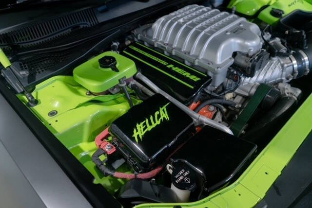 2015 Dodge Challenger SRT Hellcat