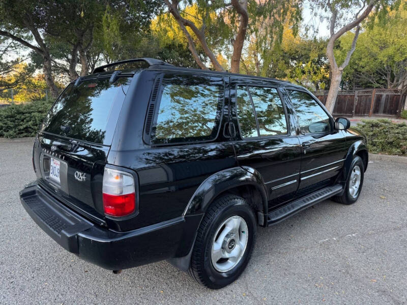1997 Infiniti QX4