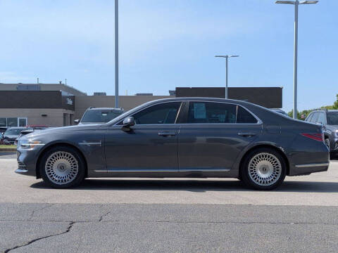 2020 Genesis G90