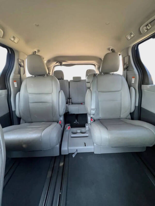 2020 Toyota Sienna