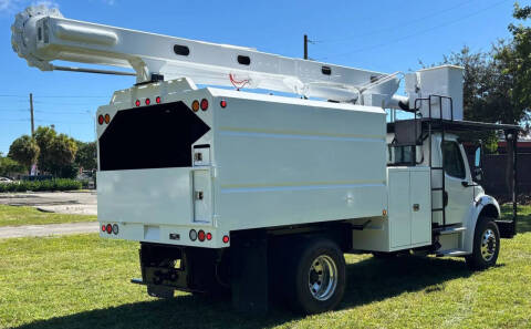 2015 Freightliner M2 106