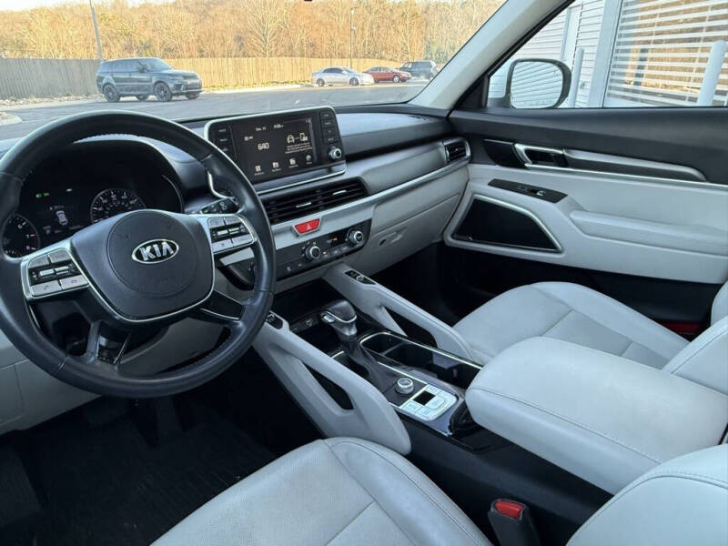 2020 Kia Telluride S