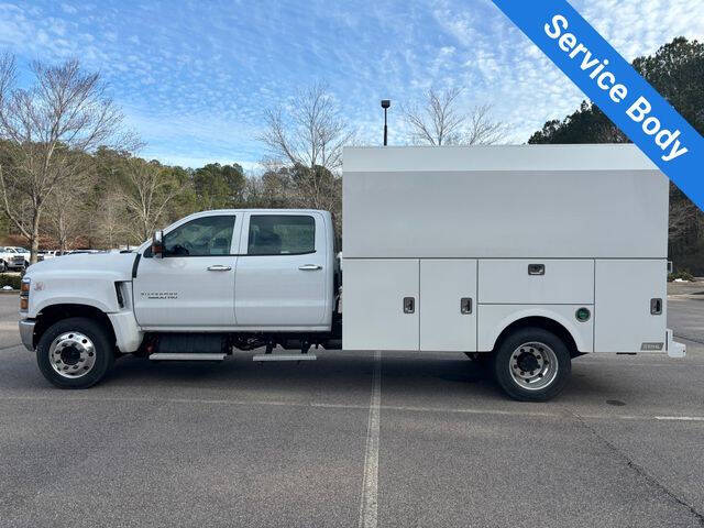 2024 Chevrolet Silverado 5500HD