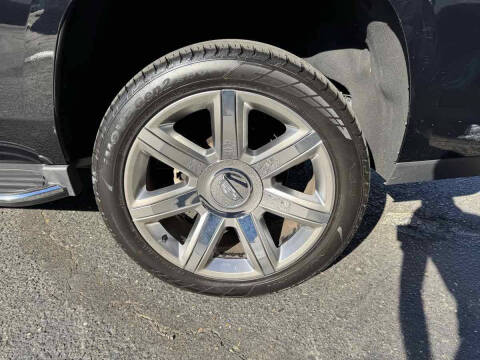 2020 Cadillac Escalade Luxury