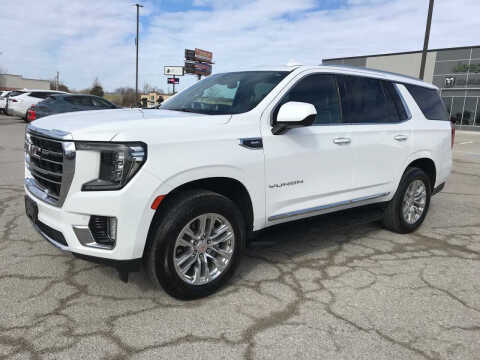 2023 GMC Yukon SLT