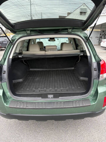 2013 Subaru Outback 3.6R Limited