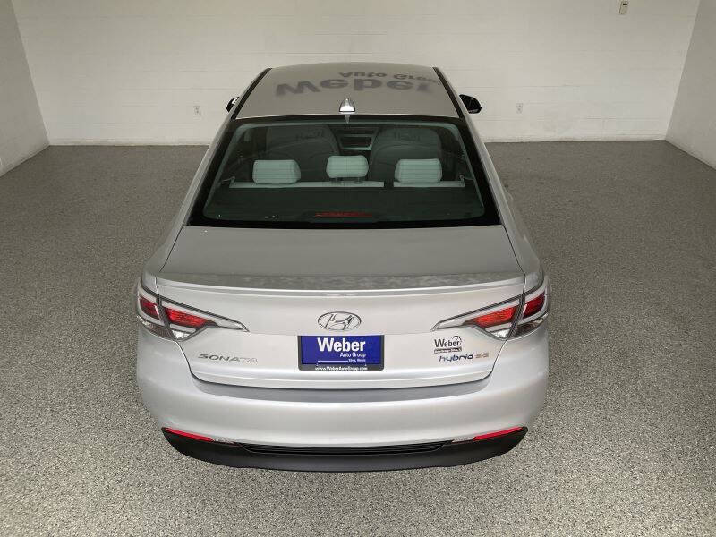 2016 Hyundai Sonata Hybrid SE