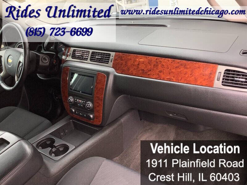 2013 Chevrolet Avalanche LS Black Diamond