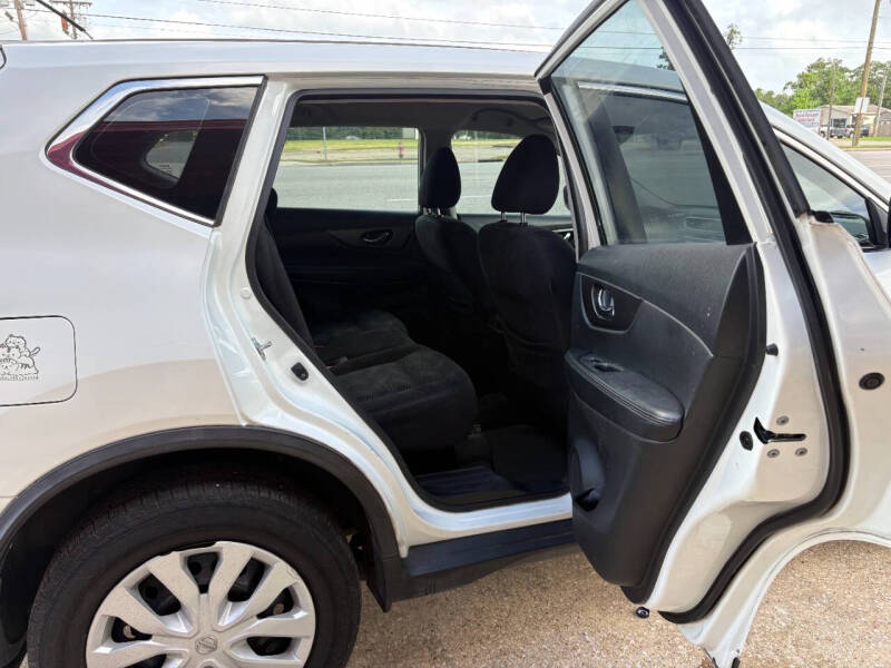 2016 Nissan Rogue S