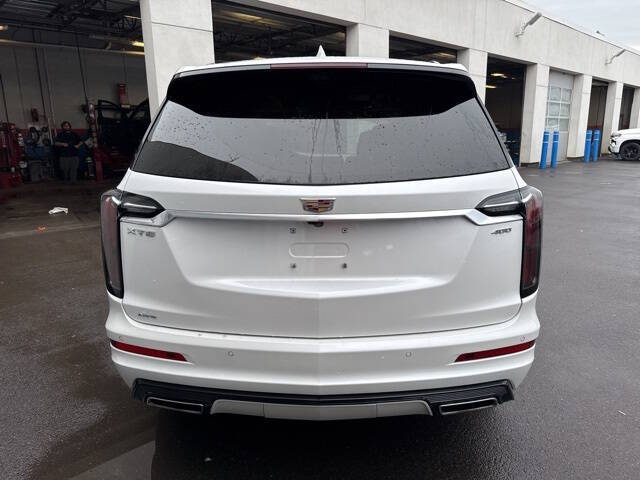 2023 Cadillac XT6 Sport