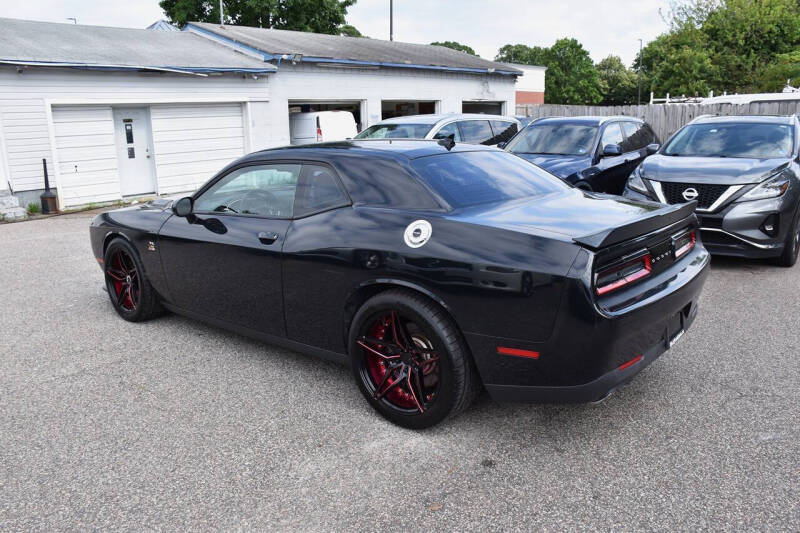 2015 Dodge Challenger R/T Scat Pack