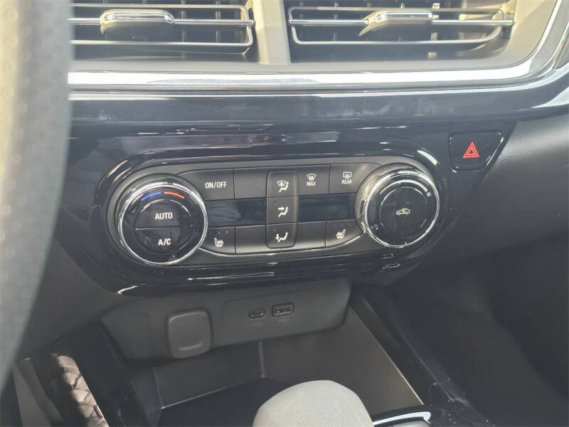 2026 Chevrolet Trax RS