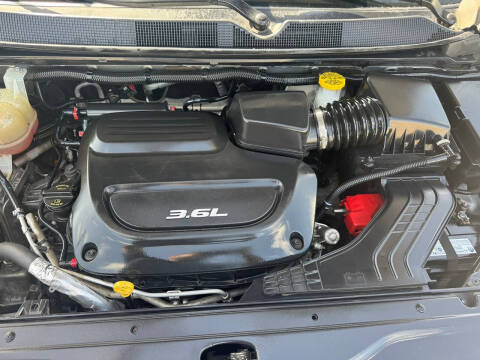 2017 Chrysler Pacifica Touring Plus