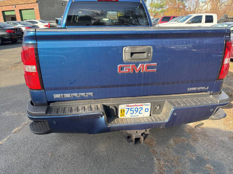 2015 GMC Sierra 2500HD Denali