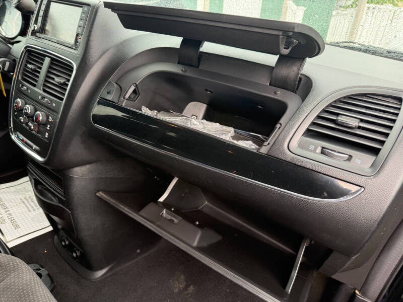 2018 Dodge Grand Caravan SE