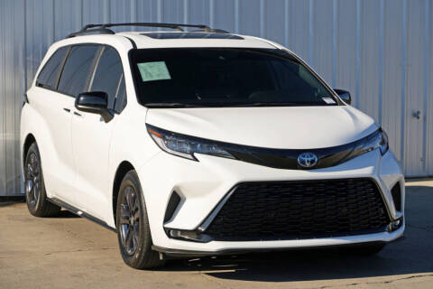 2025 Toyota Sienna XSE 7-Passenger