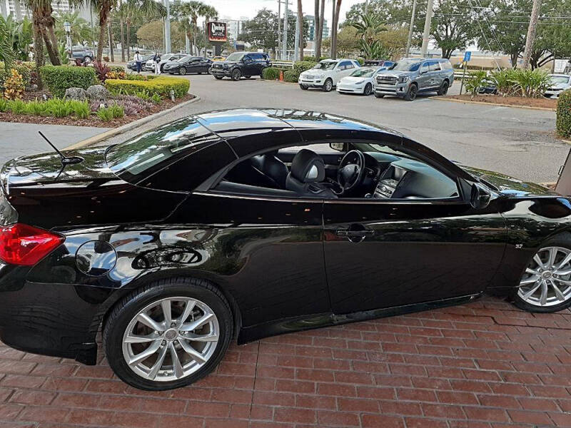 2014 Infiniti Q60 Convertible