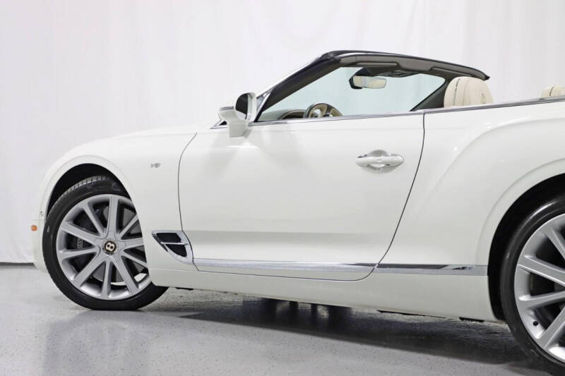 2020 Bentley Continental GTC V8