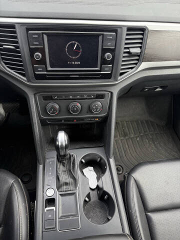 2022 Volkswagen Atlas SE