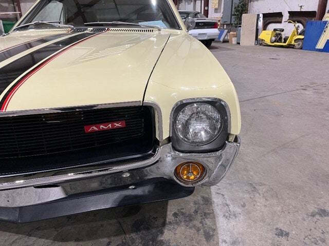 1969 AMC AMX 10