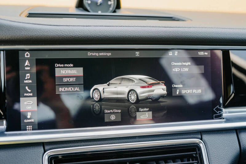2019 Porsche Panamera 4 Executive