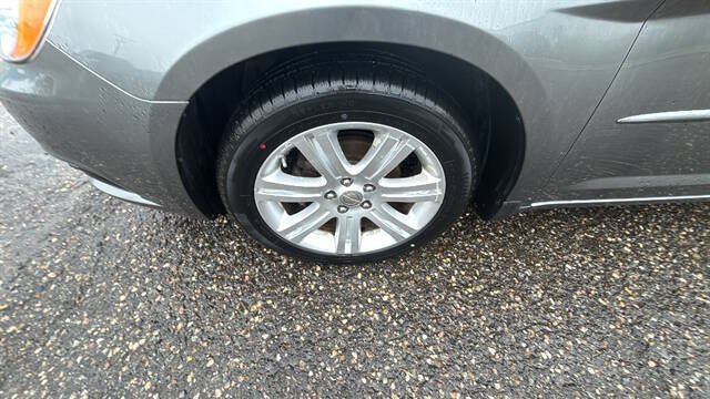 2012 Chrysler 200 LX