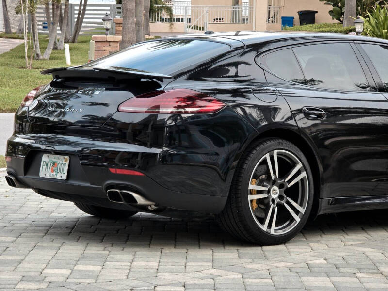 2014 Porsche Panamera Turbo