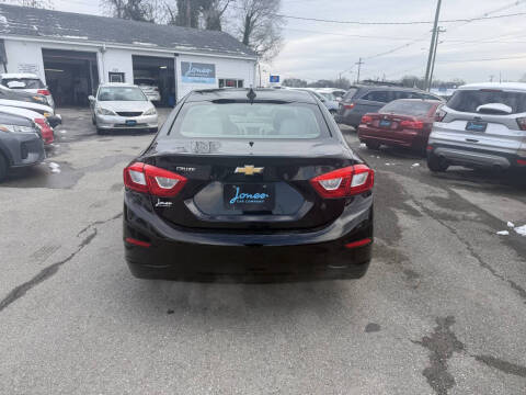 2017 Chevrolet Cruze LS Auto