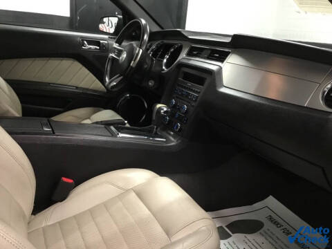 2012 Ford Mustang V6 Premium