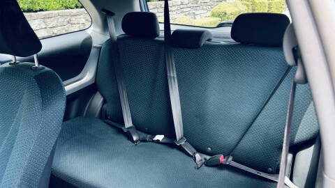 2014 Toyota Prius Two
