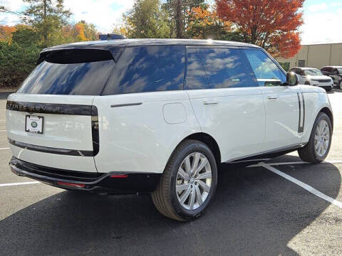 2025 Land Rover Range Rover P400 SE LWB