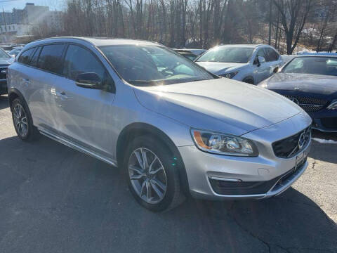2018 Volvo V60 Cross Country T5 Premier