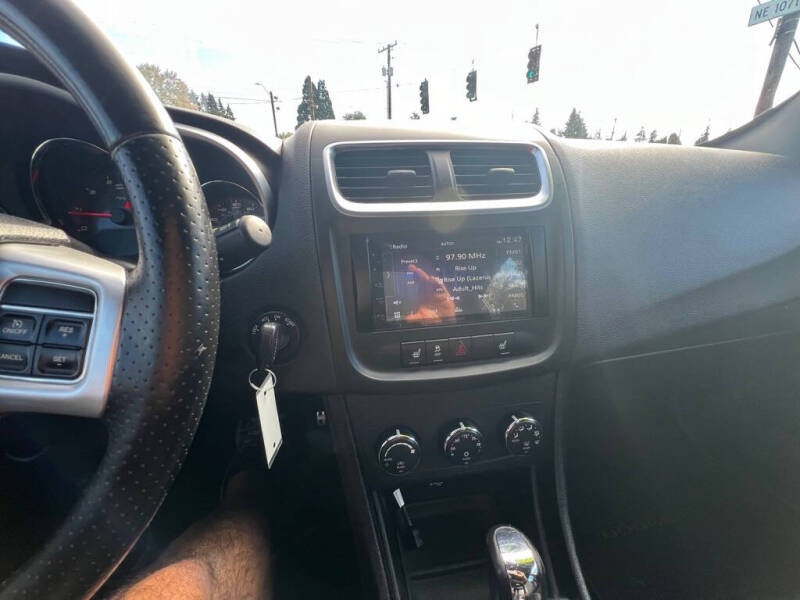 2012 Dodge Avenger R/T