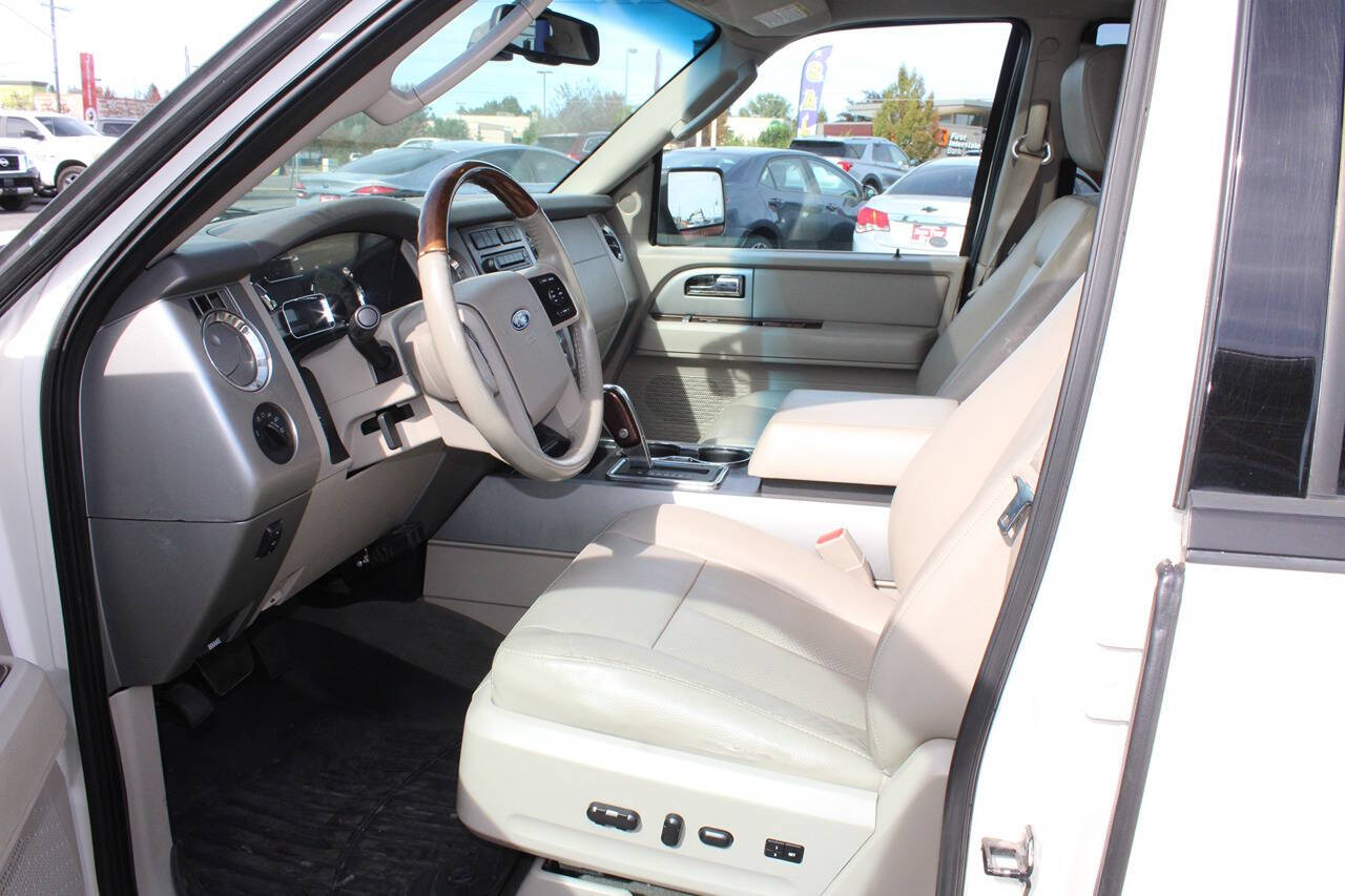 2007 Ford Expedition EL for sale at Jennifer's Auto Sales & Service in Spokane Valley, WA