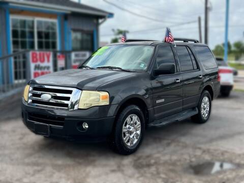 2007 Ford Expedition for sale at Auto Plan in La Porte TX
