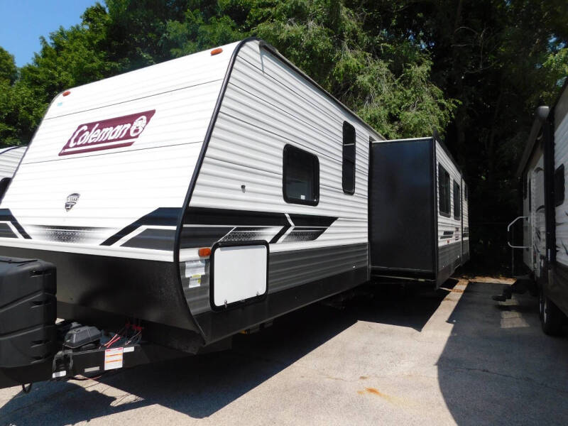 2023 Coleman Lantern 337 BH