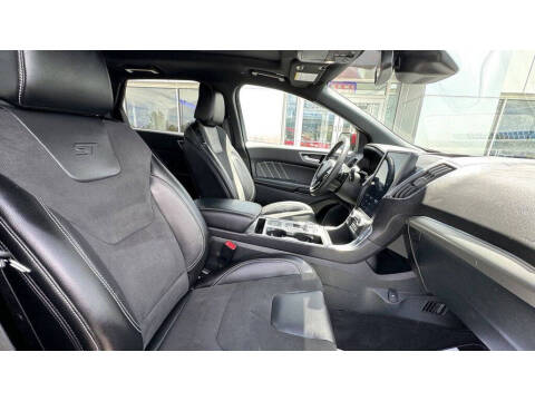 2024 Ford Edge ST