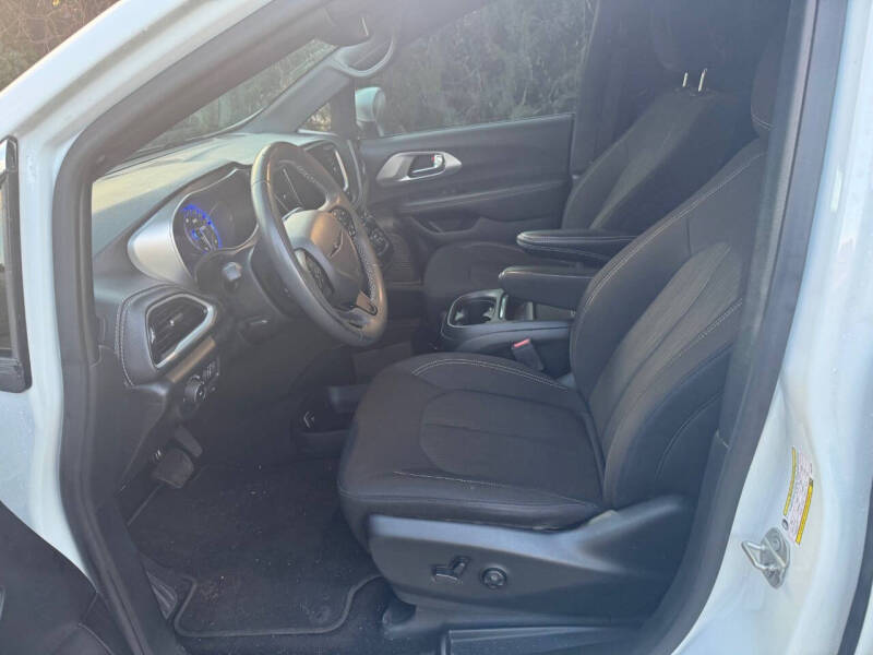 2023 Chrysler Pacifica Touring