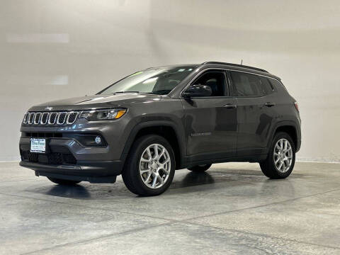 2023 Jeep Compass Latitude Lux