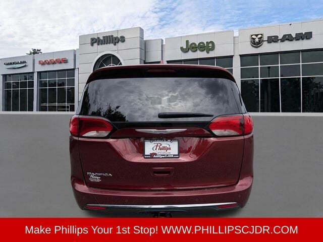 2019 Chrysler Pacifica Touring L Plus