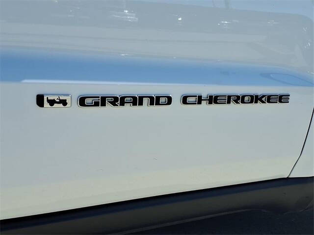 2022 Jeep Grand Cherokee WK Laredo E