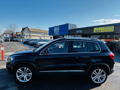 2012 Volkswagen Tiguan SEL 4Motion