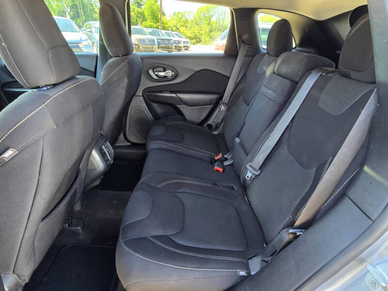 2016 Jeep Cherokee