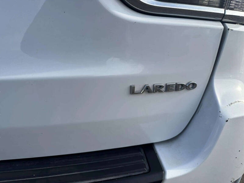 2015 Jeep Grand Cherokee Laredo