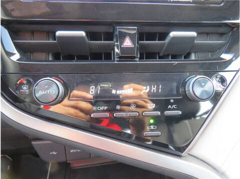 2024 Toyota Camry LE