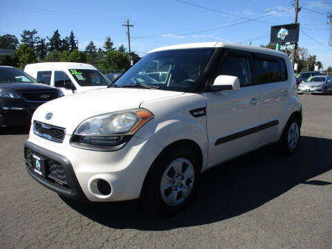 2012 Kia Soul for sale at ALPINE MOTORS in Milwaukie OR