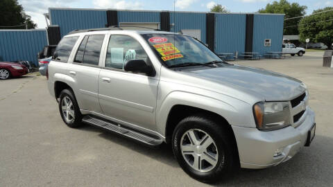 2007 Chevrolet TrailBlazer for sale at CENTER AVENUE AUTO SALES in Brodhead WI